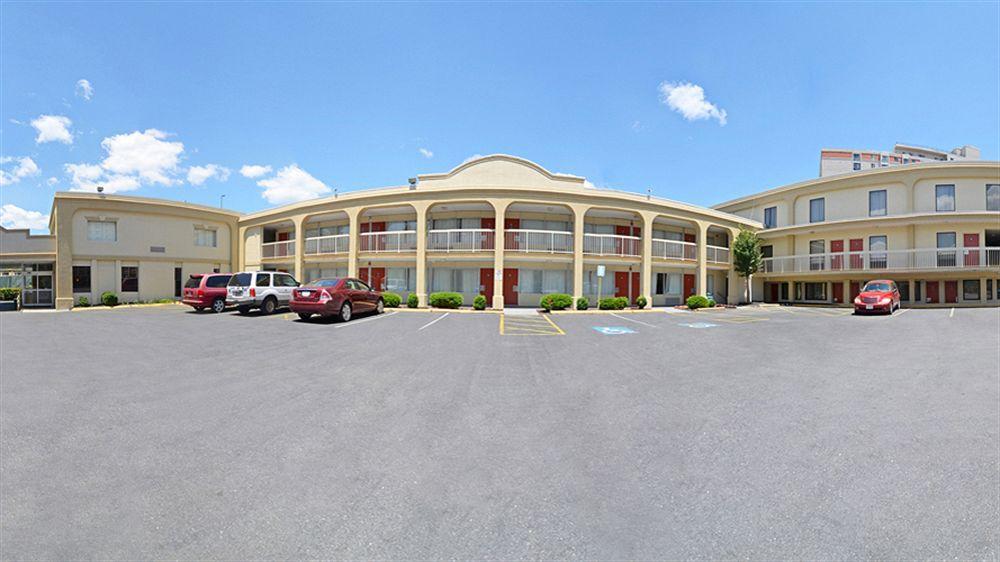 Days Inn By Wyndham Silver Spring Kültér fotó