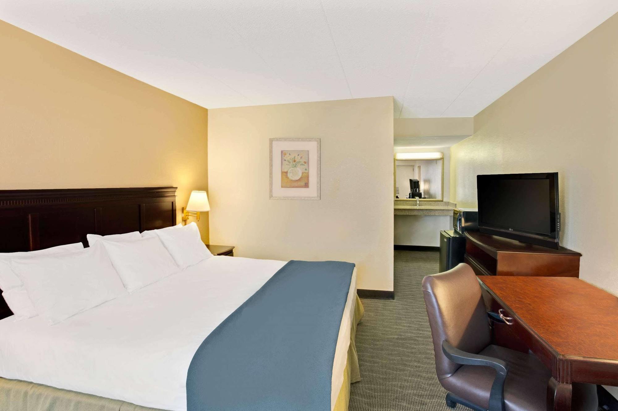 Days Inn By Wyndham Silver Spring Kültér fotó